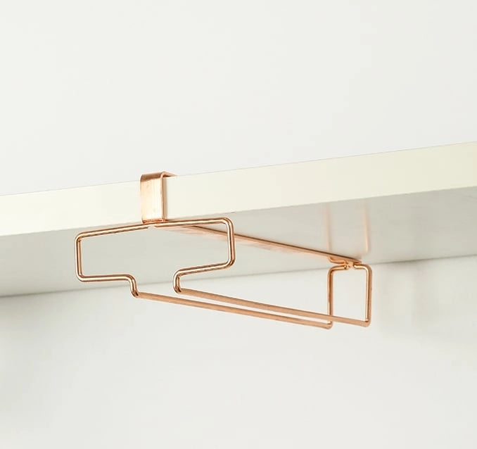 Wijnrek voor ondertoonbankinstallatie — Ruimtebesparende glazenhouder met gemakkelijke installatie