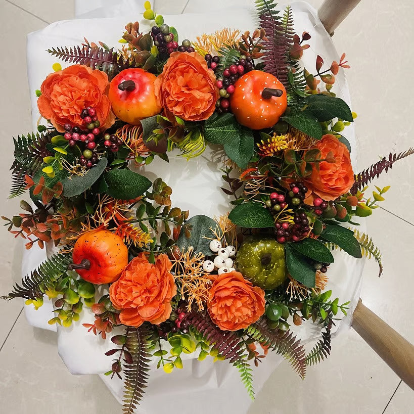 Herfstkrans met bloemen en pompoen — verwarmt het hart en verwelkomt gasten