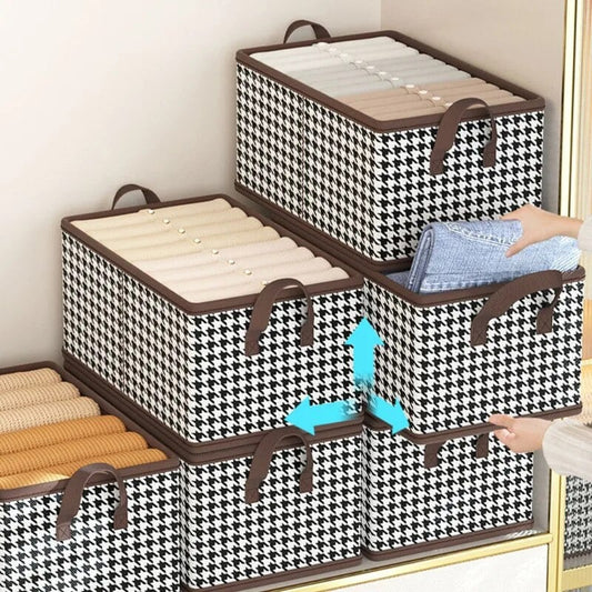 Opvouwbare kledingorganizer — snel opgevouwen wanneer niet in gebruik