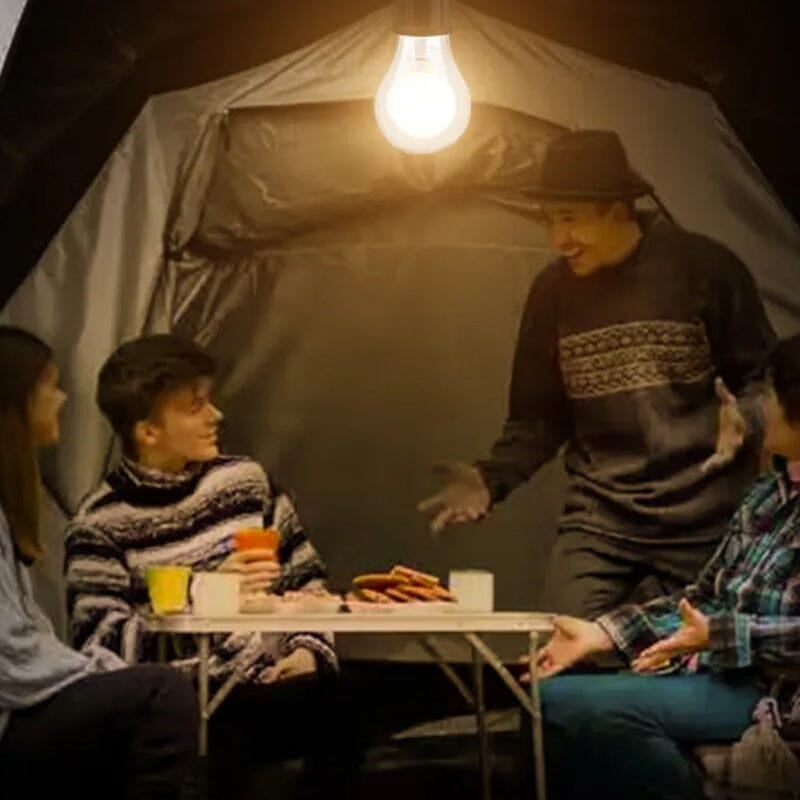 Retro kampeerlamp — perfecte sfeer voor tent & visplek