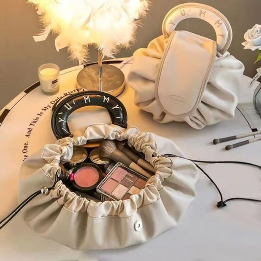 Compacte make-up tas met trekkoord – Elegante opbergoplossing voor reizen en dagelijks gebruik