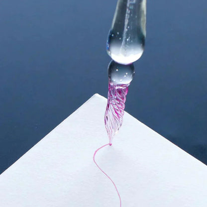Schitterende kristallen pen — creativiteit met sprankelende lichtheid