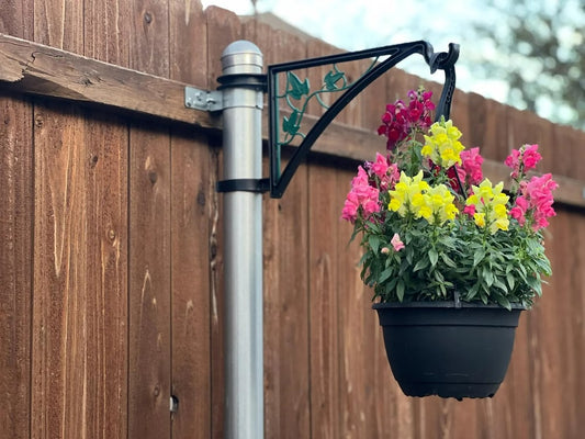 Plantenhanger voor paalfondsen — Gereedschapsloze plantenhouder voor buiten