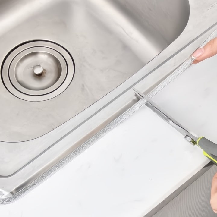 Voegen opknappen? Zelfklevende, Schimmelwerende Voegstrip voor een Nette Keuken & Badkamer