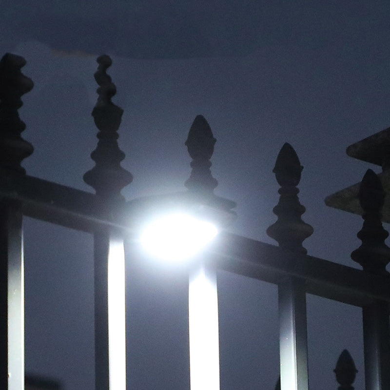 Zonne-cliplamp met bewegingssensor — eenvoudige verlichting voor tuin en kas