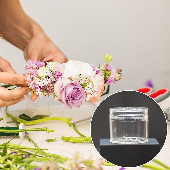 Spiraalvormige Bloemenhouder voor Perfecte Vaascomposities